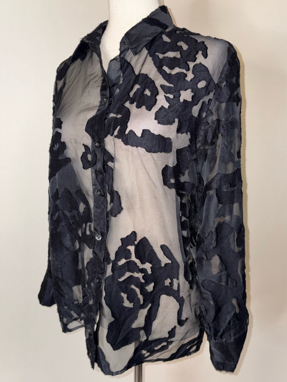 Zara Sheer Black Burnout Lace Oversized Button-Down Blouse Size S - Picture 3 of 7